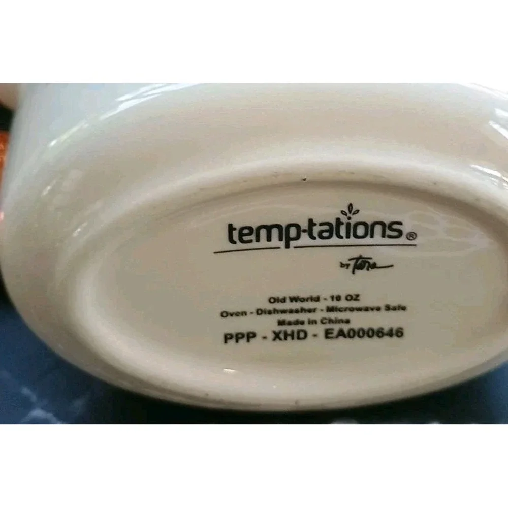 Temptations By Tara Halloween Sugar with Lid & Creamer On Plate Boofetti Pattern